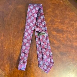 Jos A Bank Reserve Tie